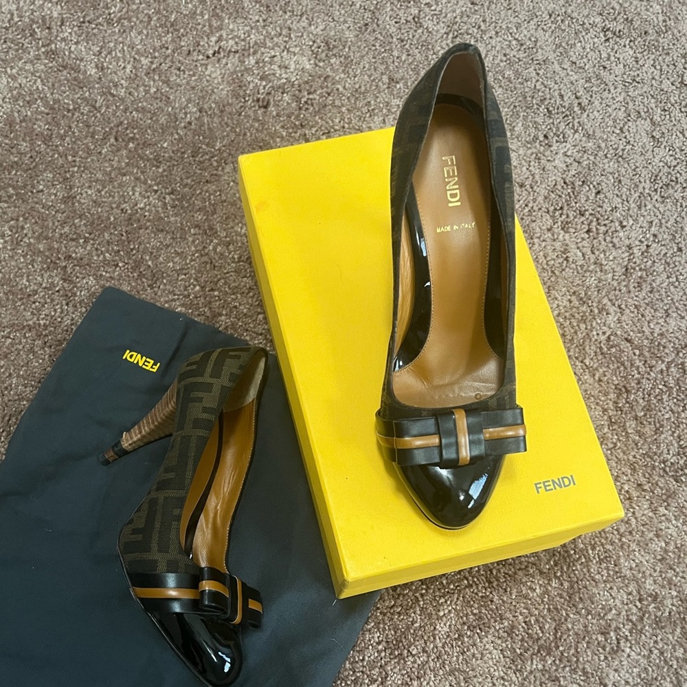 Fendi Zucca Monogram Pumps